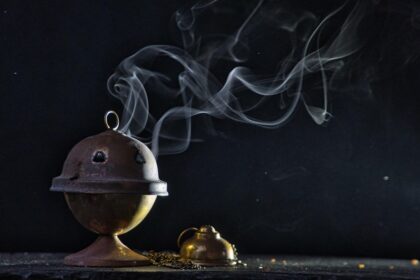 Tarot Tuần 15-21/06/2026: Nắm Bắt Quyền Năng Của Bạn